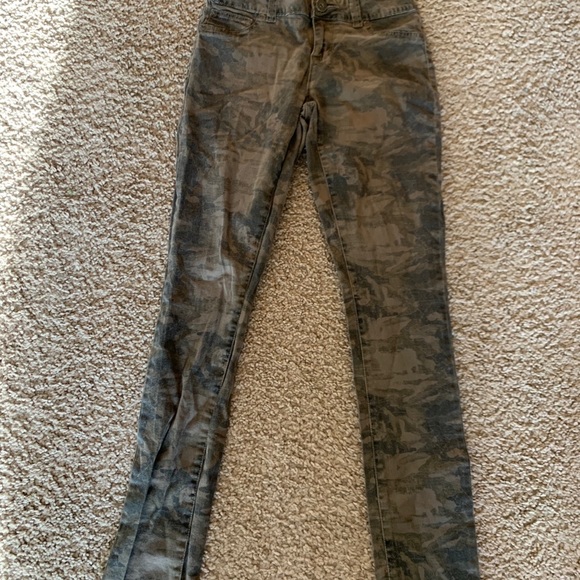 maurices camo jeggings